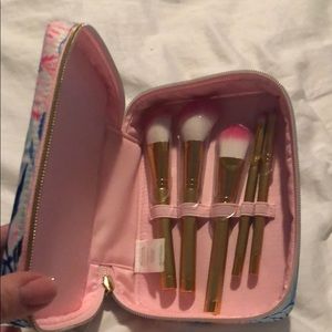 New Lilly Pulitzer make up brush set